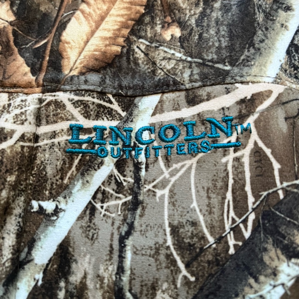 Women’s Camouflage Hooded Jacket - Picture 2 of 5